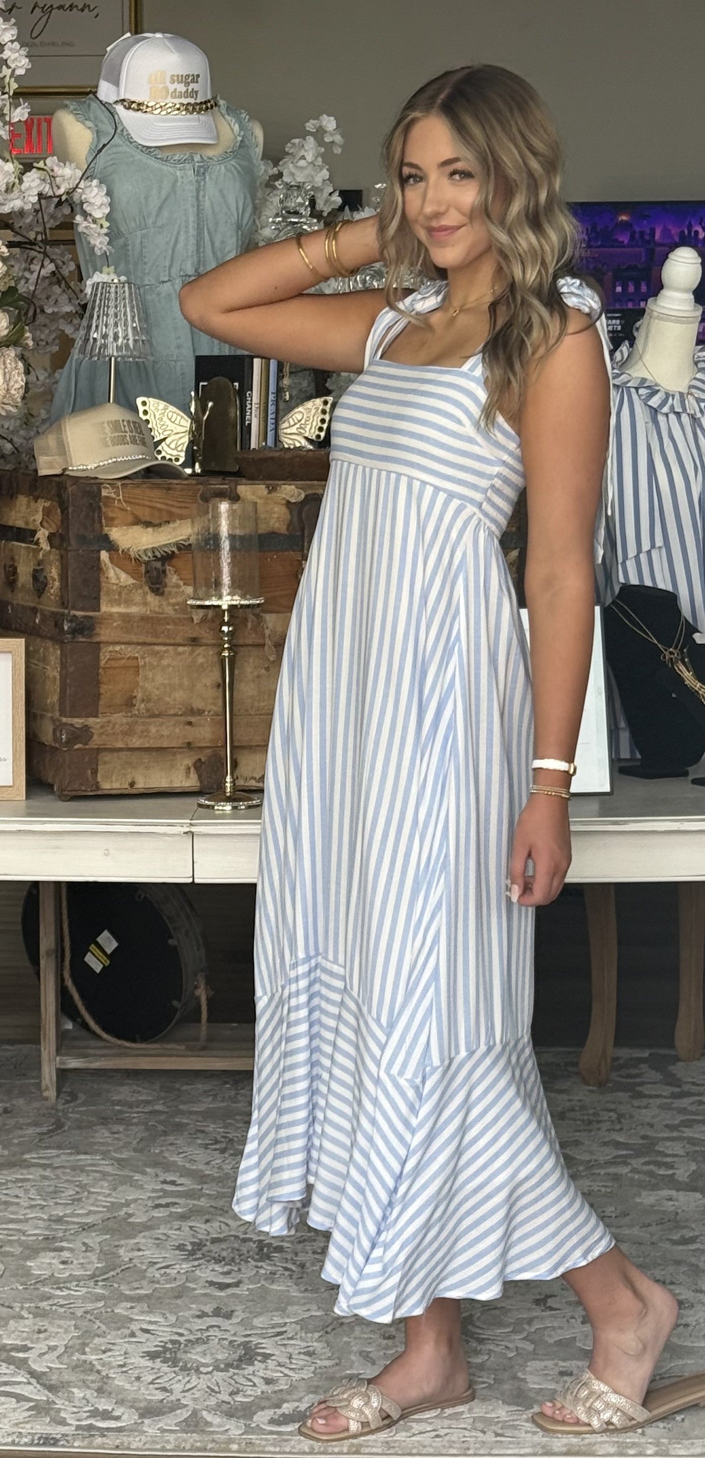 Ava